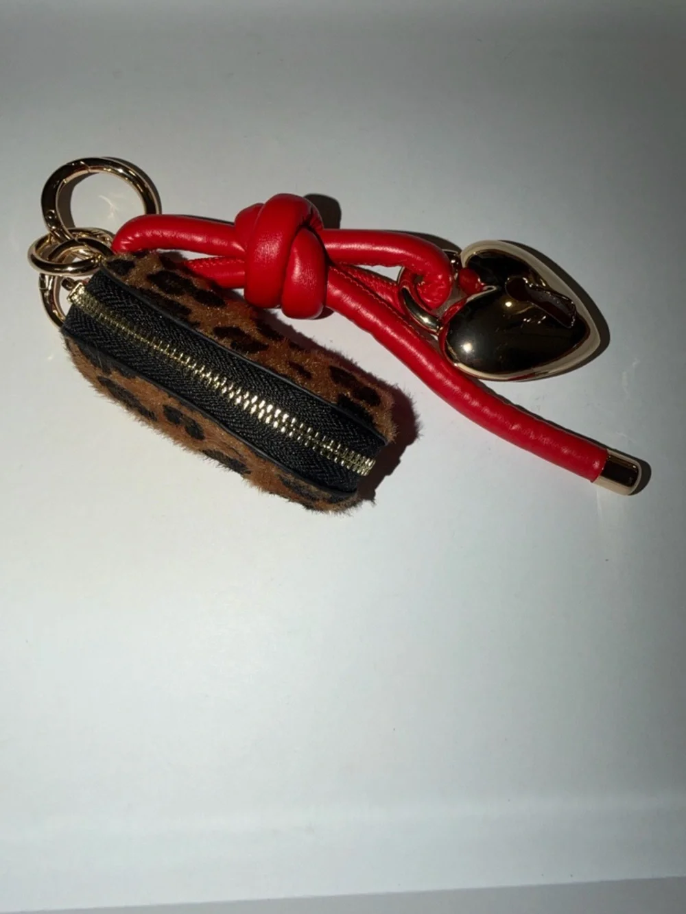 Piper K Gold-Tone Heart Locket Cheetah Leopard Coin Pocket Keychain Bag Charm - Picture 5 of 7